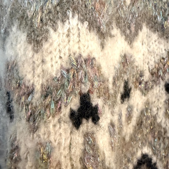 🎀 NWT Stunning FAIR ISLE SWEATER w sparkle threading by CIELO Large 🎀 - Picture 4 of 8